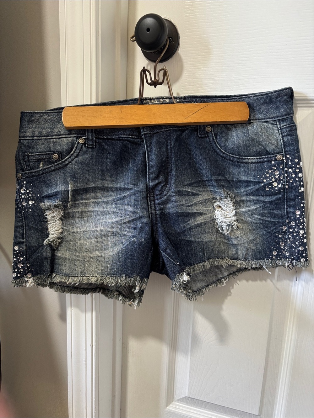 Hot Kiss Embellished Distressed Dark Blue Denim Shorts